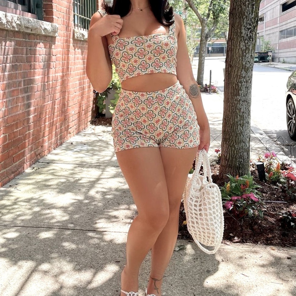 Two piece set